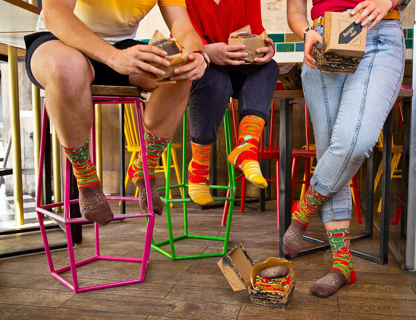 - Men Women Funny Vegan Burger Socks Box - 2 Pairs